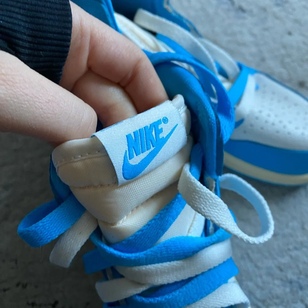 Boys Blue and White High-Top Sneakers - Picture 5 of 6